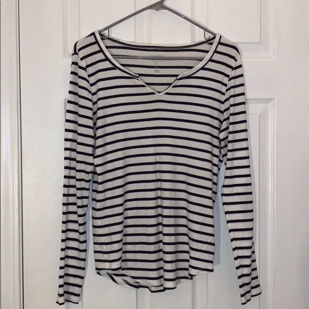 Gap long sleeve